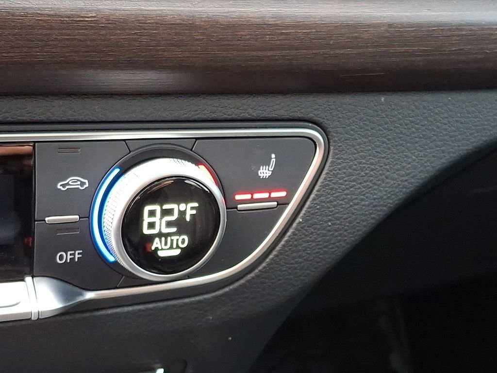 Used 2023 Audi Q5 e Premium Plus w/ Premium Plus Package image 27