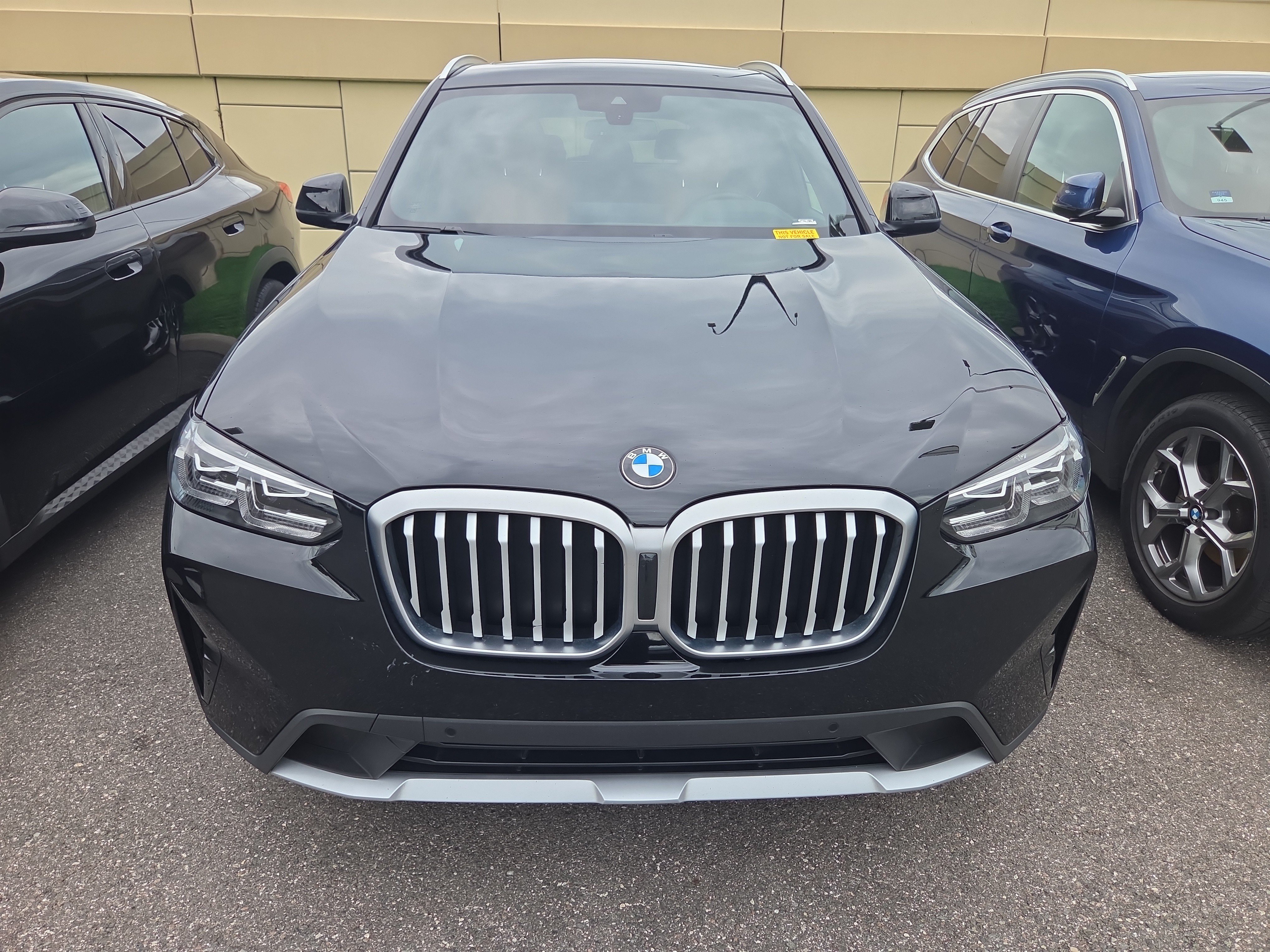 Used 2024 BMW X3 xDrive30i w/ Premium Package AWD/4WD image 4