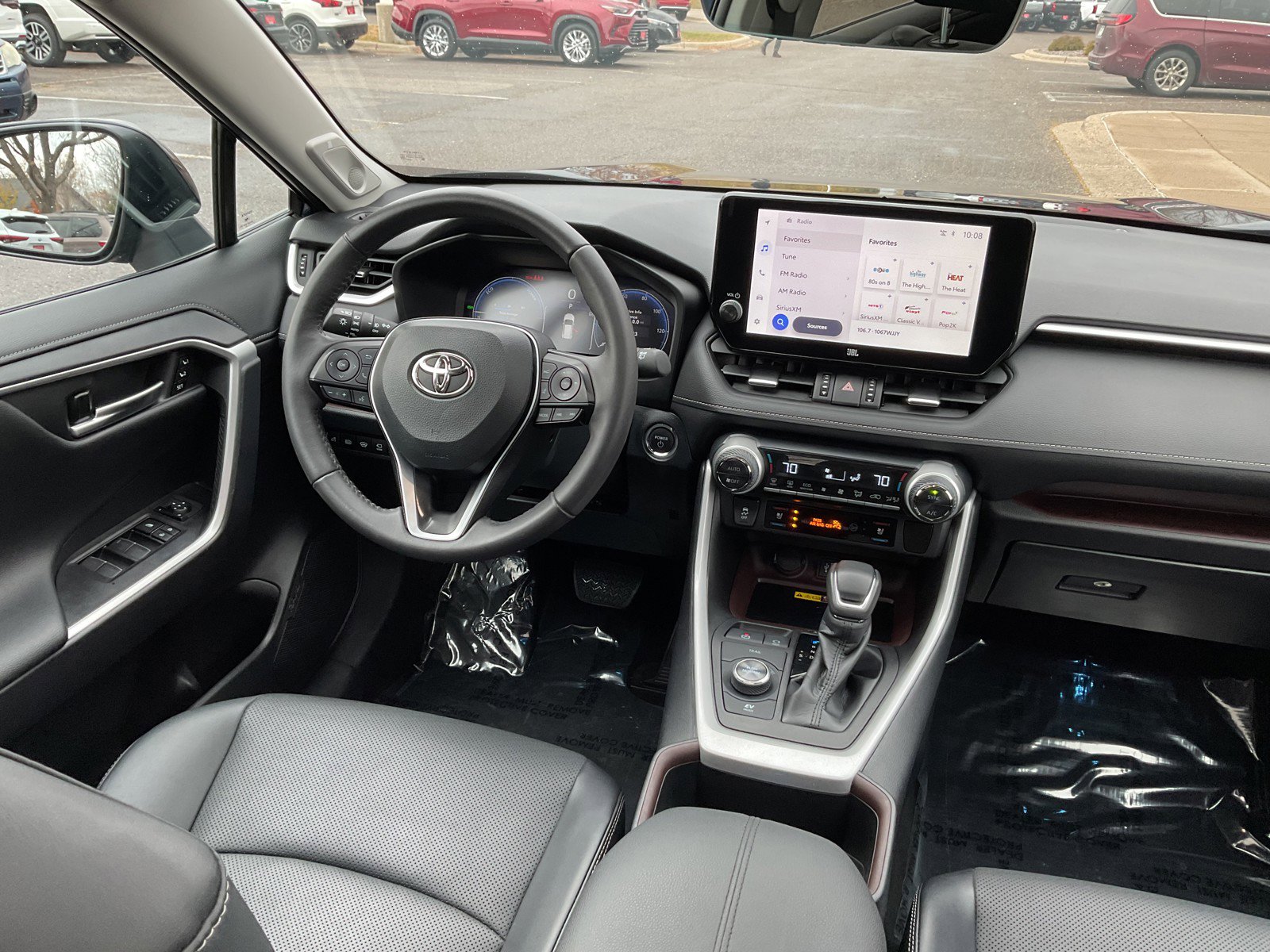 Used 2023 Toyota RAV4 Limited image 21