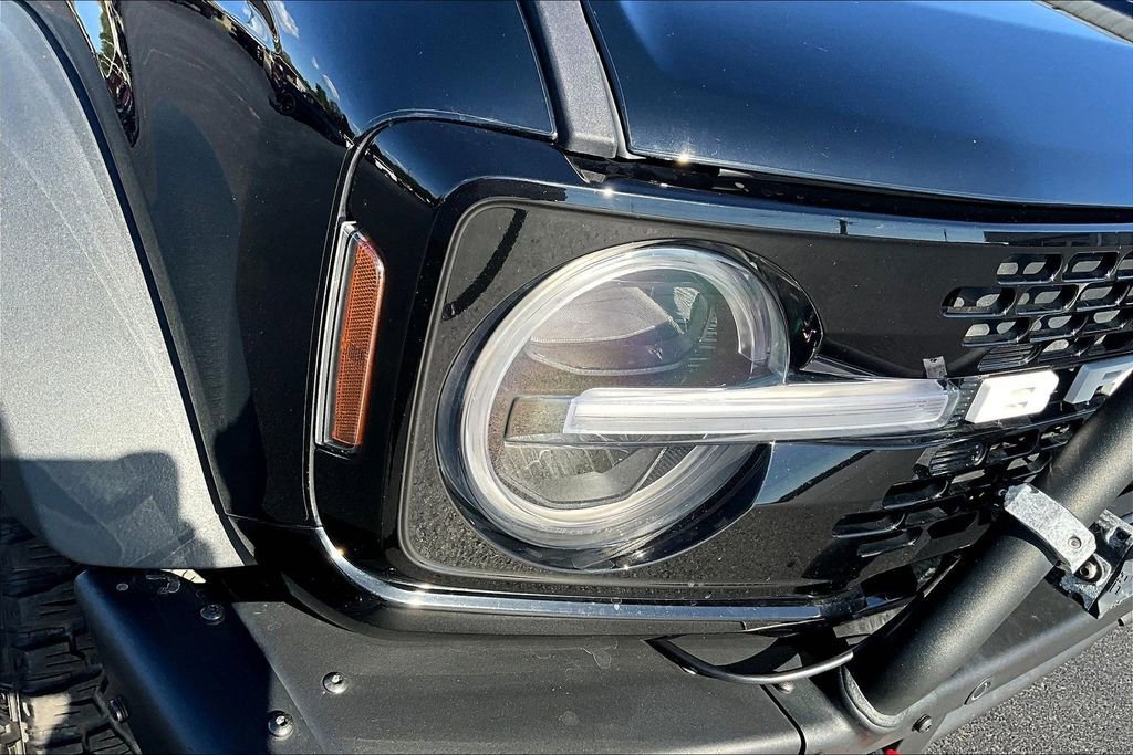 Used 2022 Ford Bronco Wildtrak image 34
