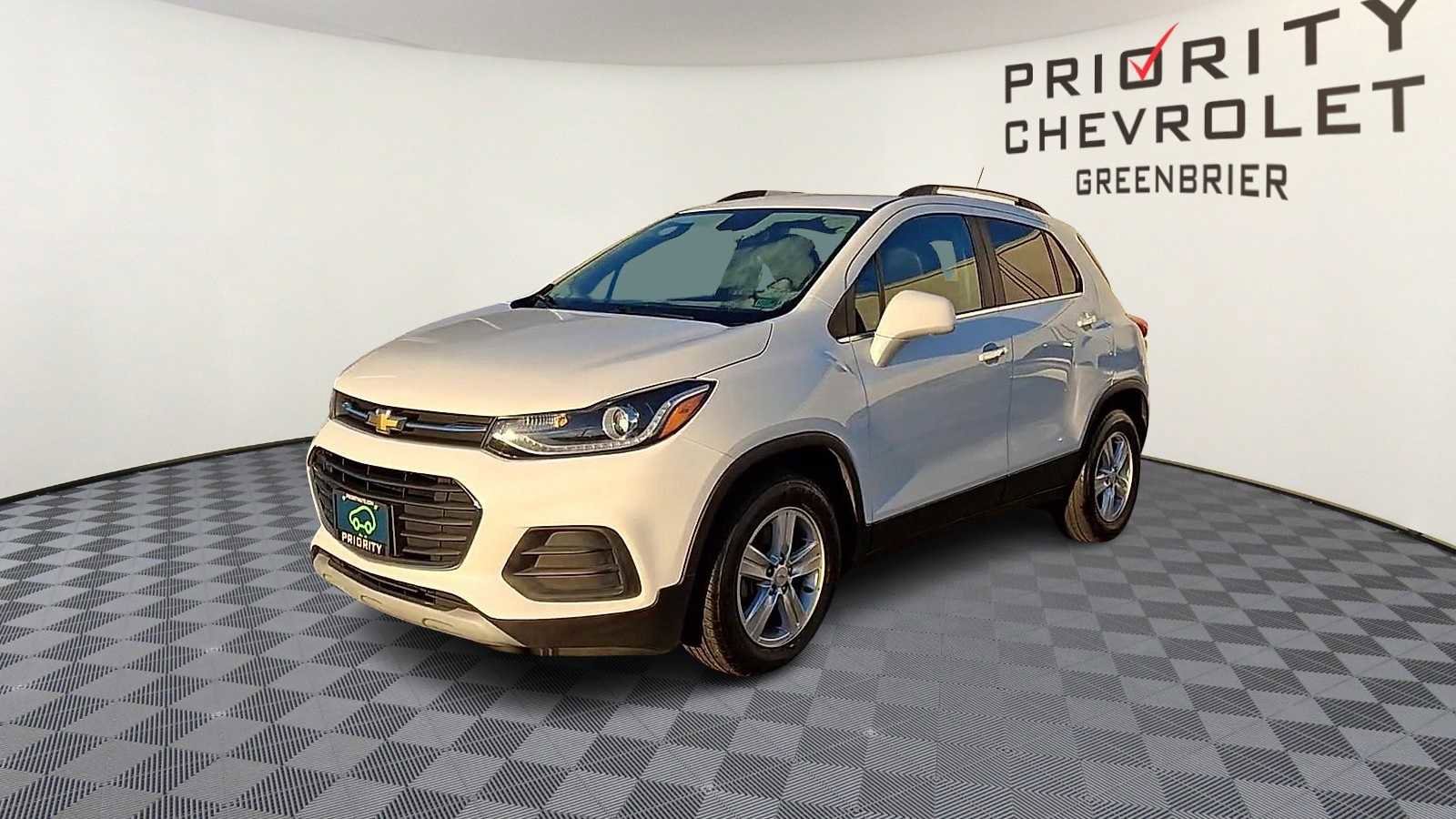 Certified 2019 Chevrolet Trax LT w/ LT Convenience Package image 4