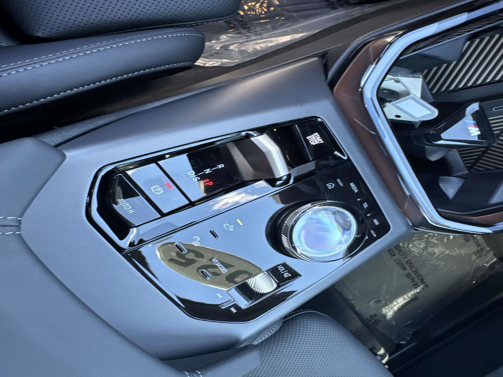 Certified 2025 BMW X3 xDrive30i w/ Premium Package image 24