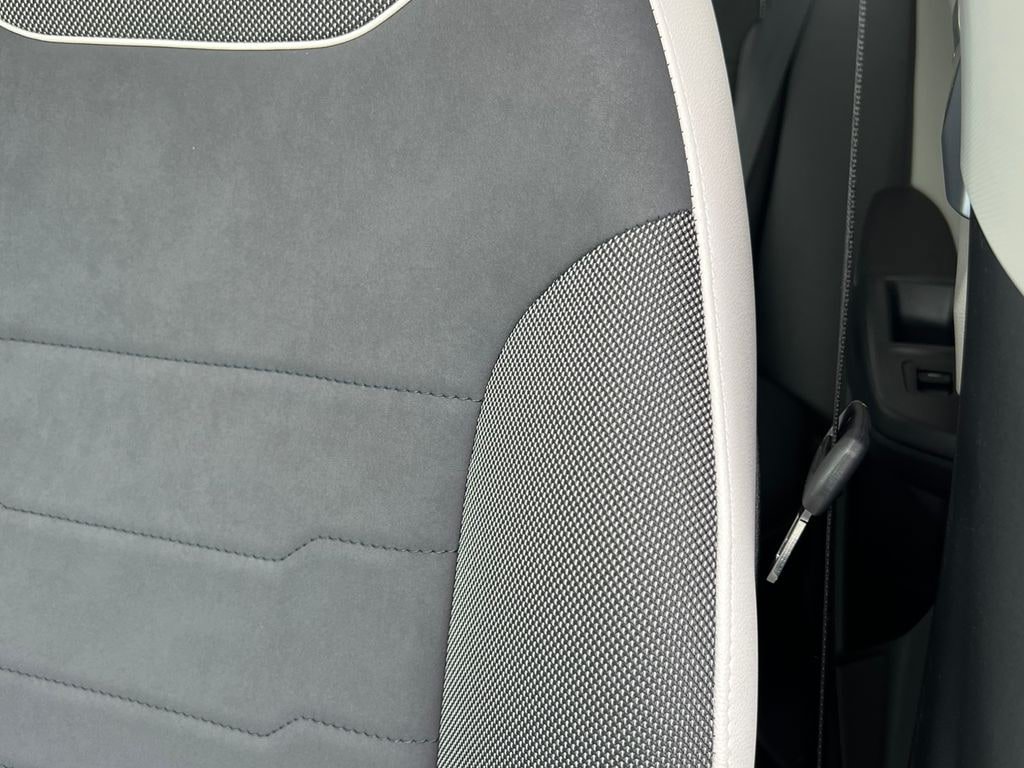 New 2026 Volkswagen Taos SE AWD/4WD image 13