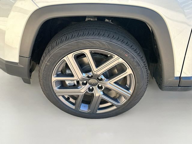 New 2026 Jeep Compass Limited image 32