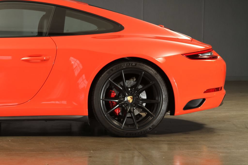 Used 2017 Porsche 911 Carrera GTS RWD image 15