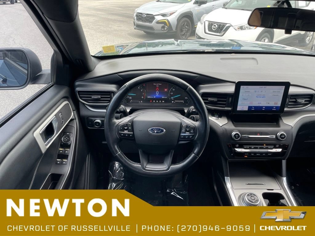 Used 2020 Ford Explorer XLT w/ Equipment Group 202A RWD image 20