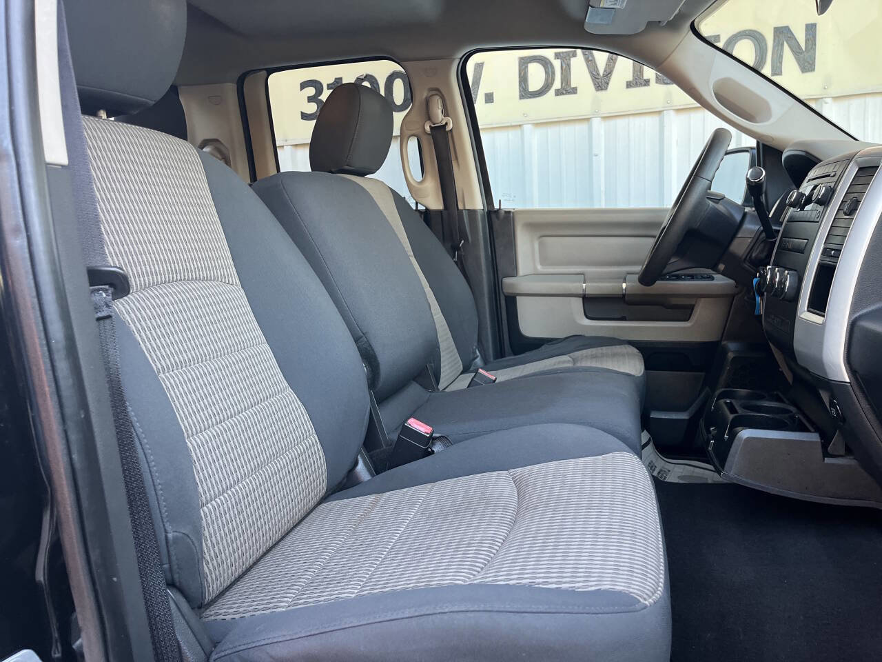 Used 2012 RAM 1500 Classic SLT image 10