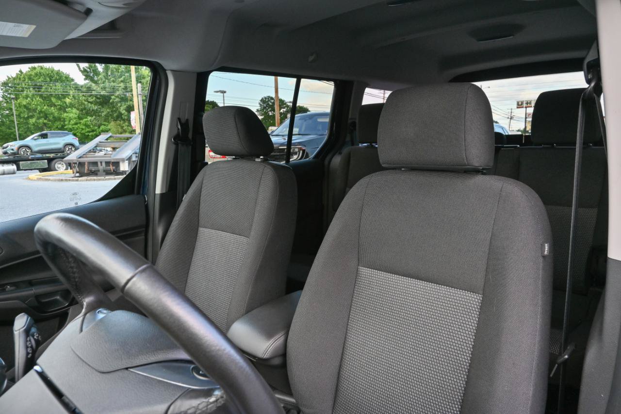 Used 2018 Ford Transit Connect XL FWD image 15