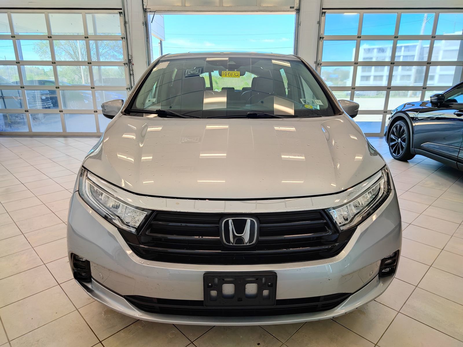 Used 2023 Honda Odyssey Touring image 8