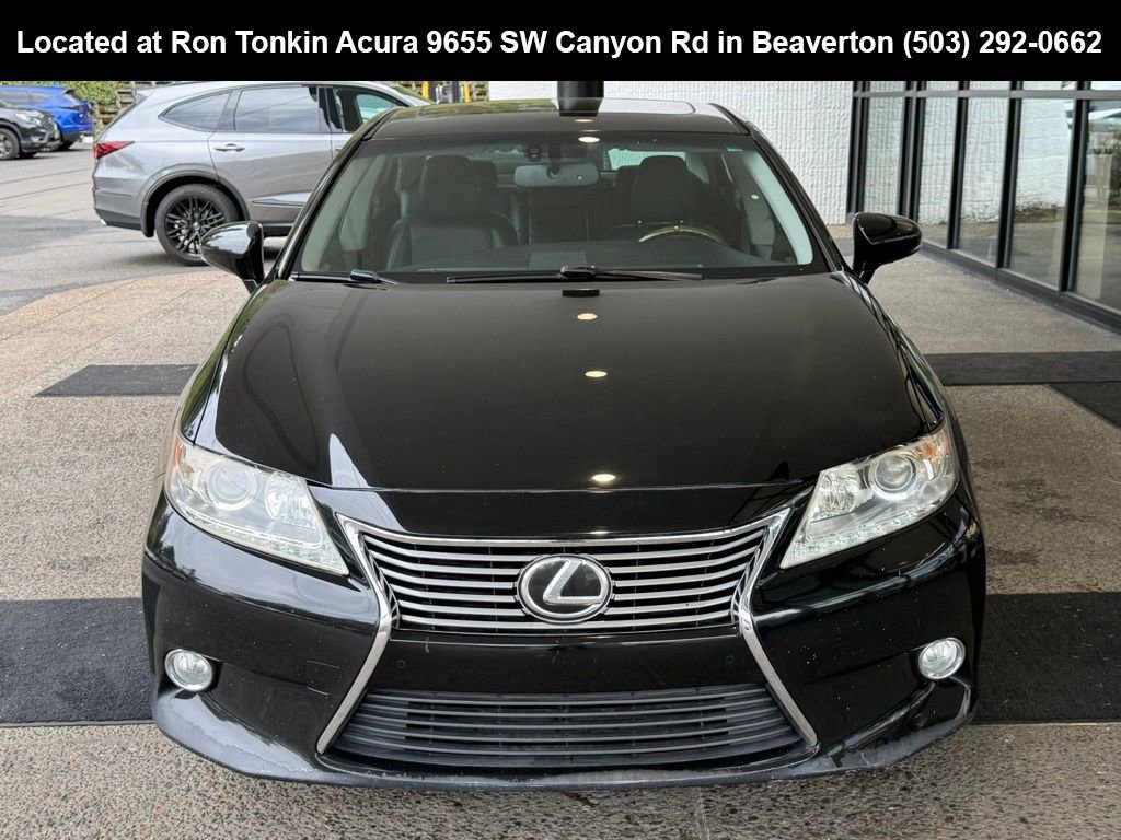 Used 2013 Lexus ES 350 w/ Luxury Pkg image 3