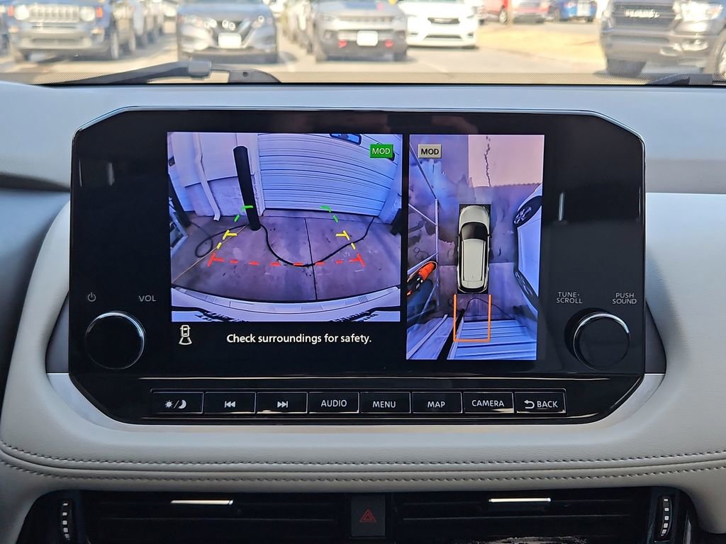 Used 2023 Nissan Rogue SL w/ SL Premium Package image 19