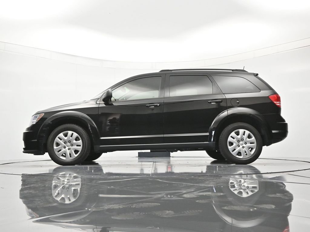 Used 2020 Dodge Journey SE w/ SE Popular Equipment Group FWD image 43