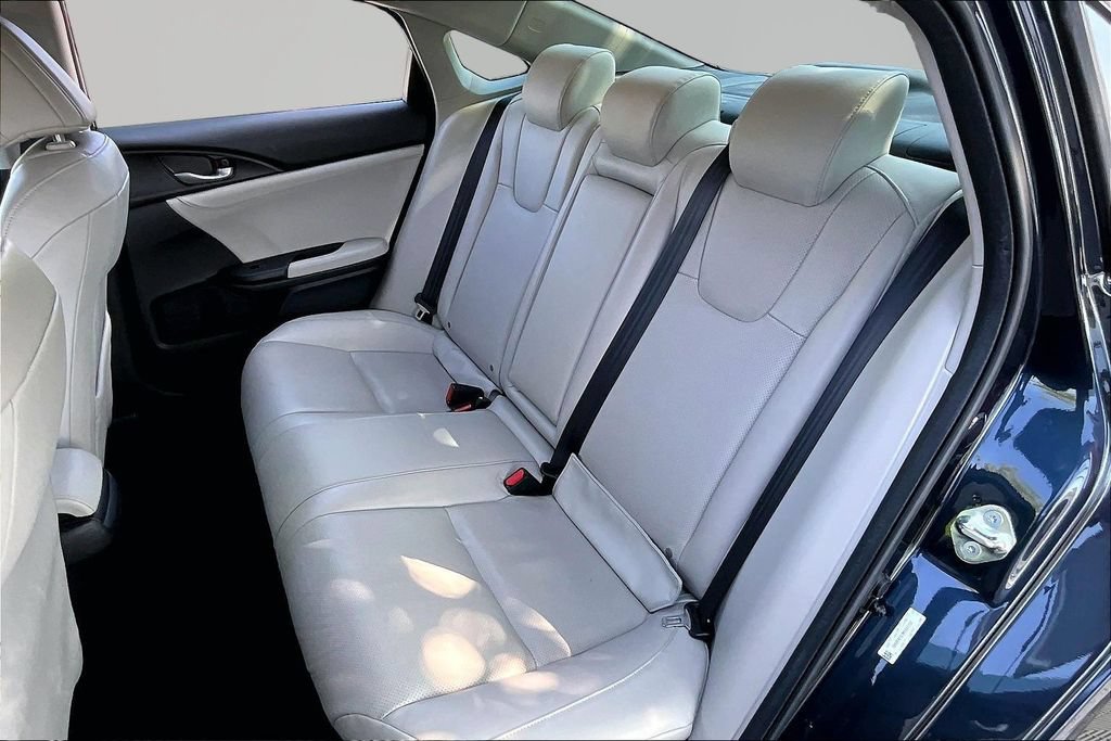 Used 2021 Honda Insight Touring image 18