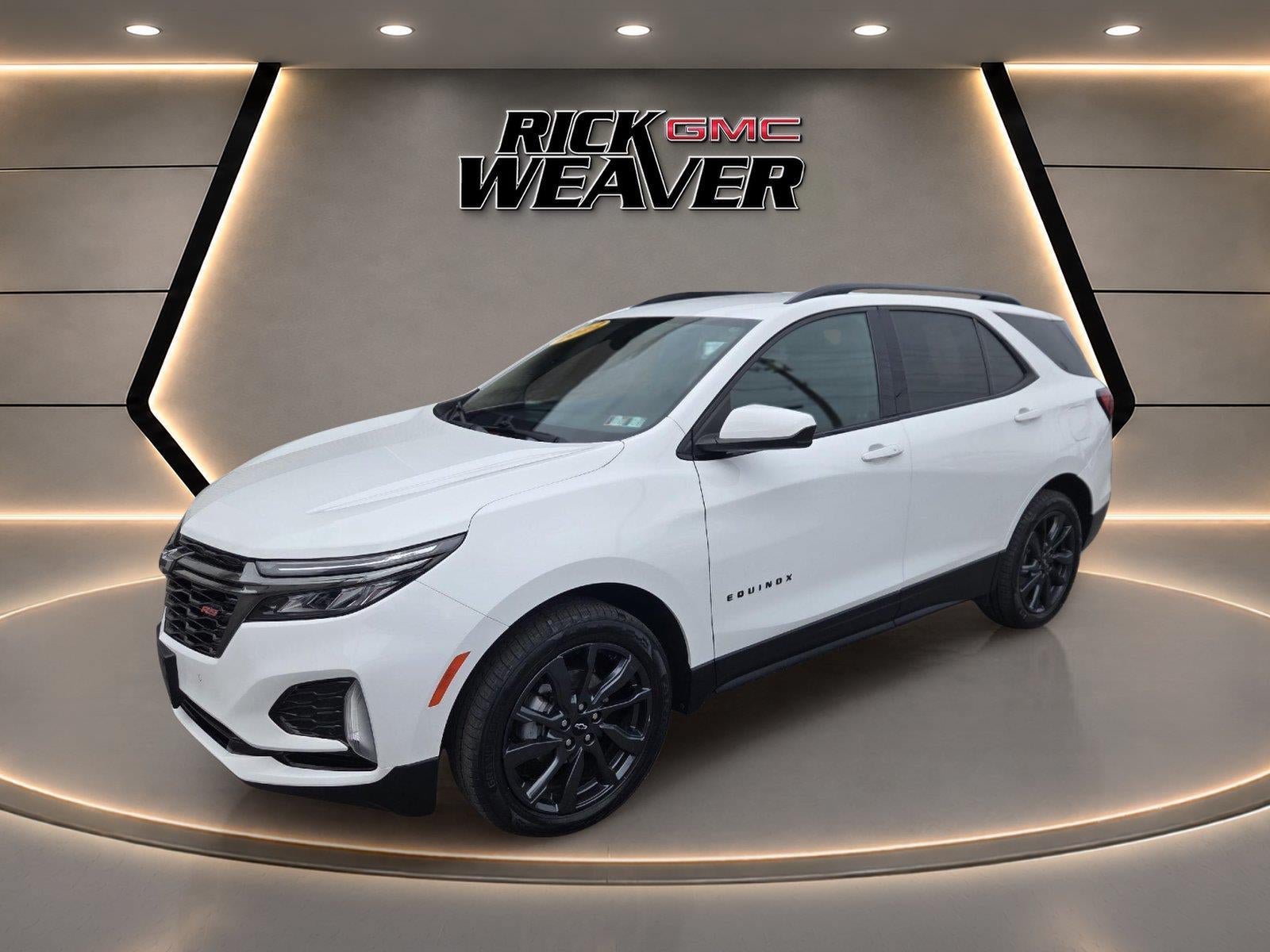Certified 2022 Chevrolet Equinox RS AWD/4WD image 2