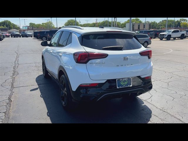 Certified 2025 Buick Encore GX Sport Touring w/ Comfort Package FWD image 7