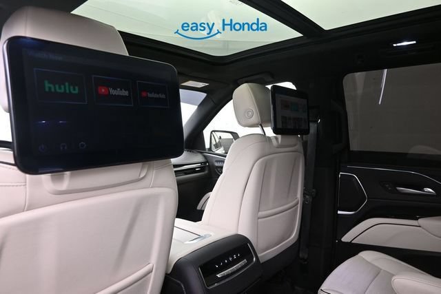 Used 2024 Cadillac Escalade ESV Sport w/ LPO, ONYX Package AWD/4WD image 16