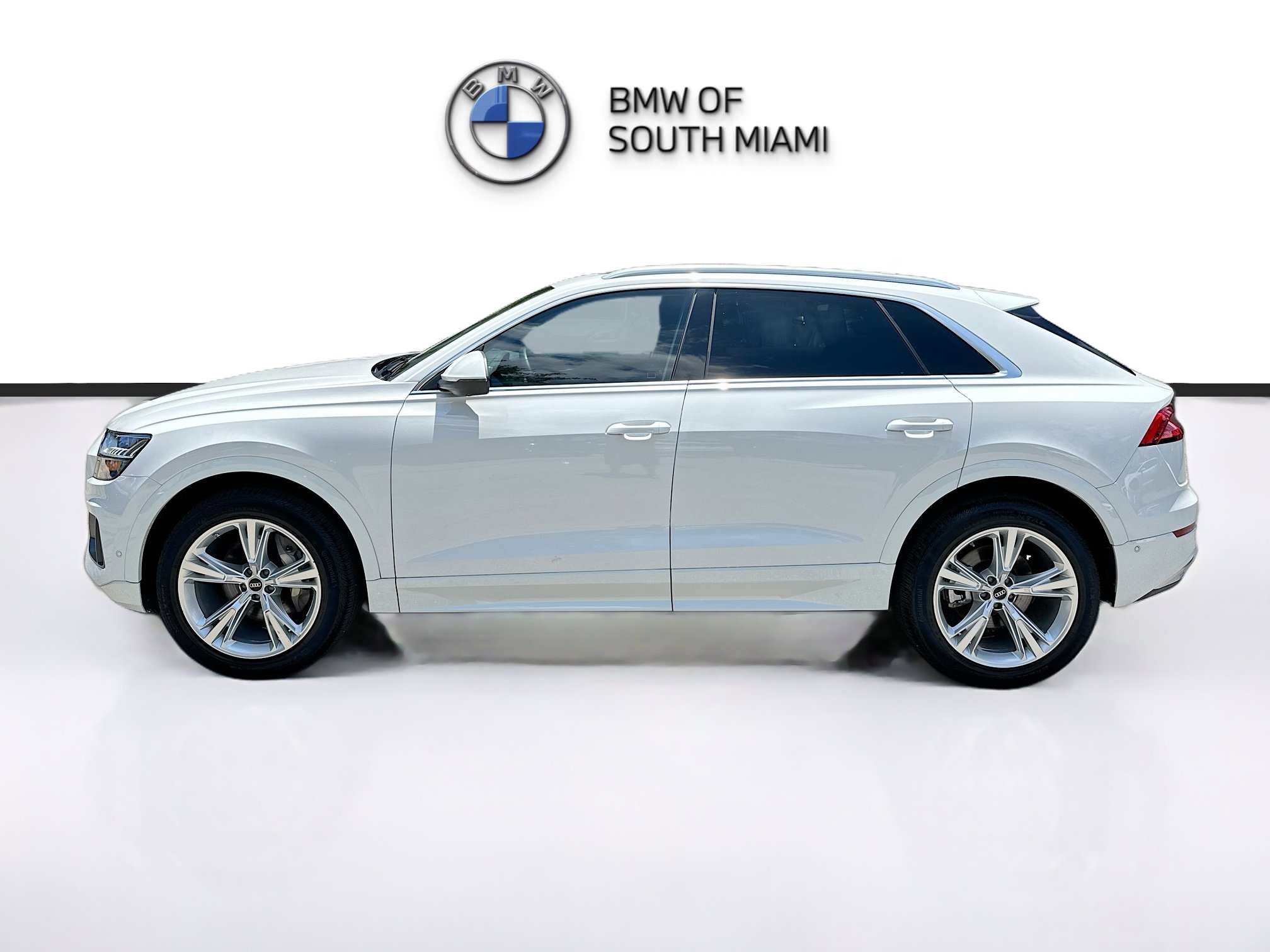 Used 2023 Audi Q8 Premium Plus w/ Premium Plus Package AWD/4WD image 4
