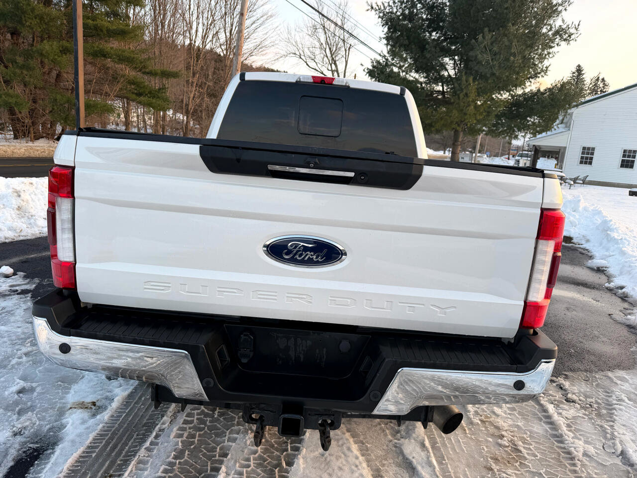 Used 2019 Ford F250 Lariat w/ Lariat Ultimate Package image 6