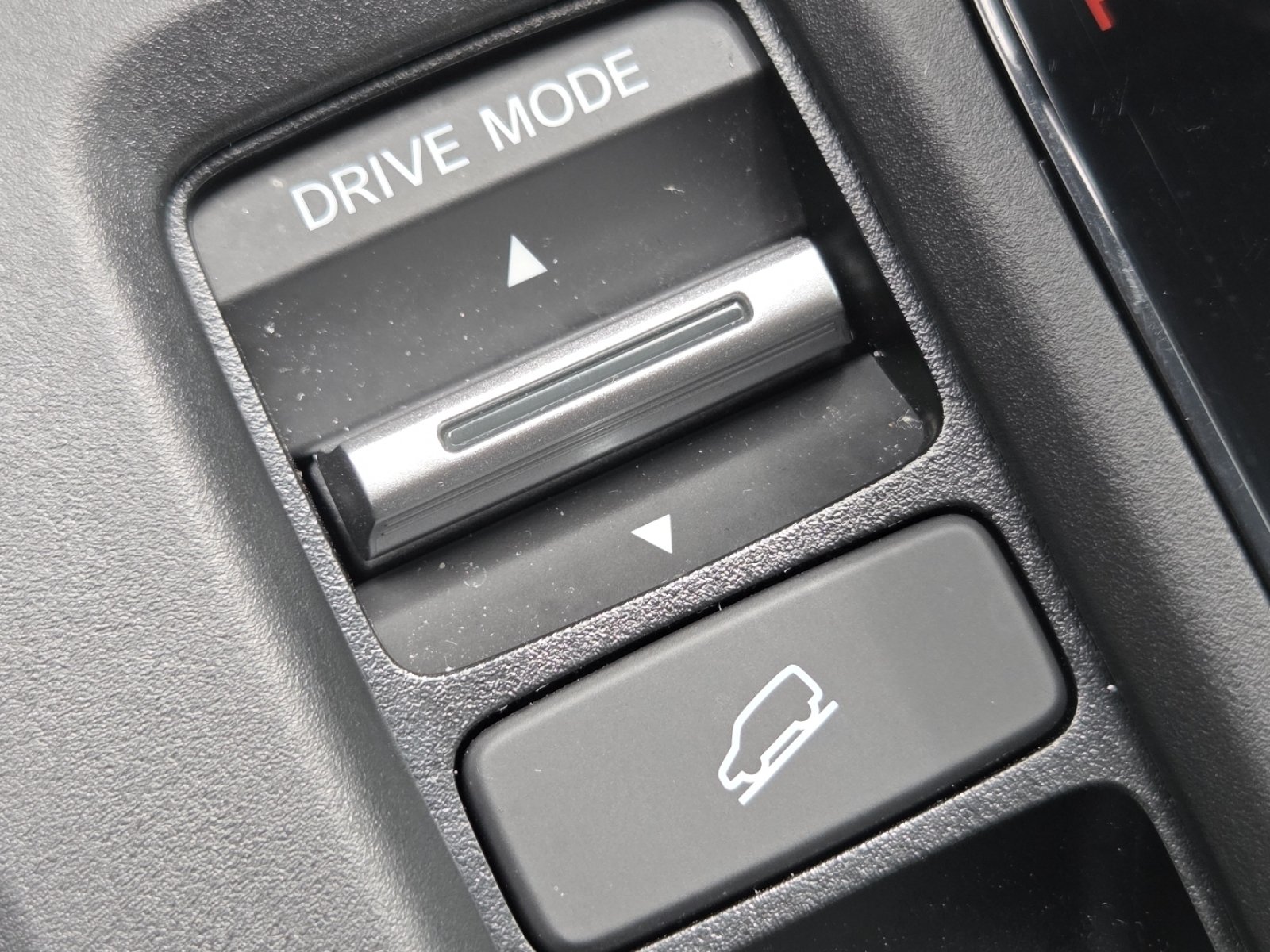 Used 2026 Honda CR-V Sport Touring image 10
