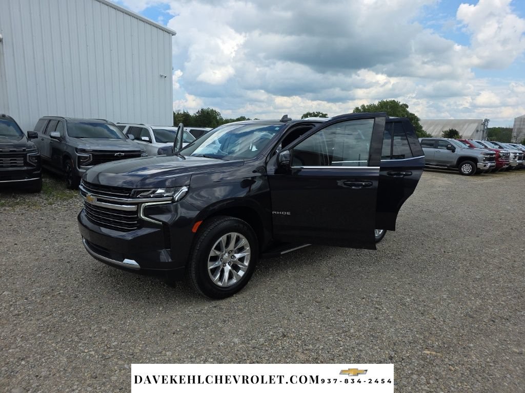 Certified 2023 Chevrolet Tahoe LT w/ Luxury Package AWD/4WD image 43