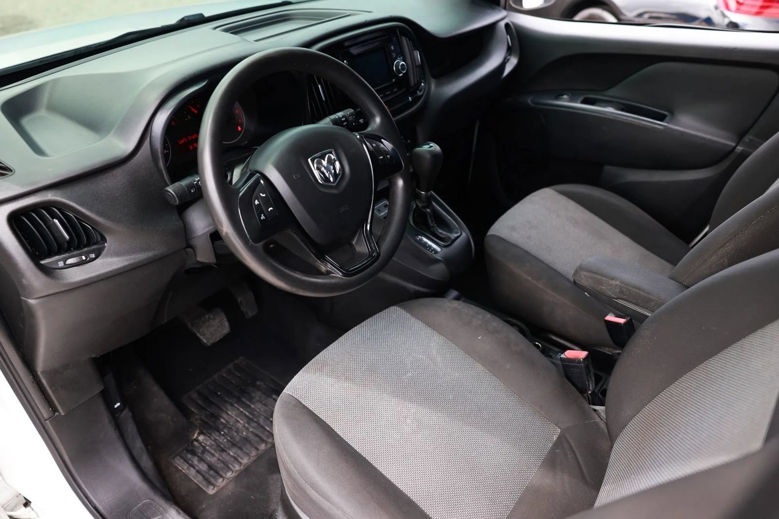 Used 2019 RAM ProMaster City Tradesman FWD image 17