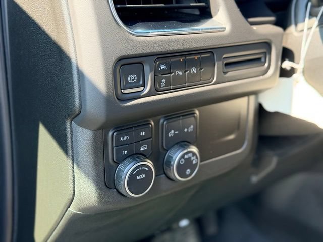 Used 2023 Chevrolet Tahoe LT AWD/4WD image 9