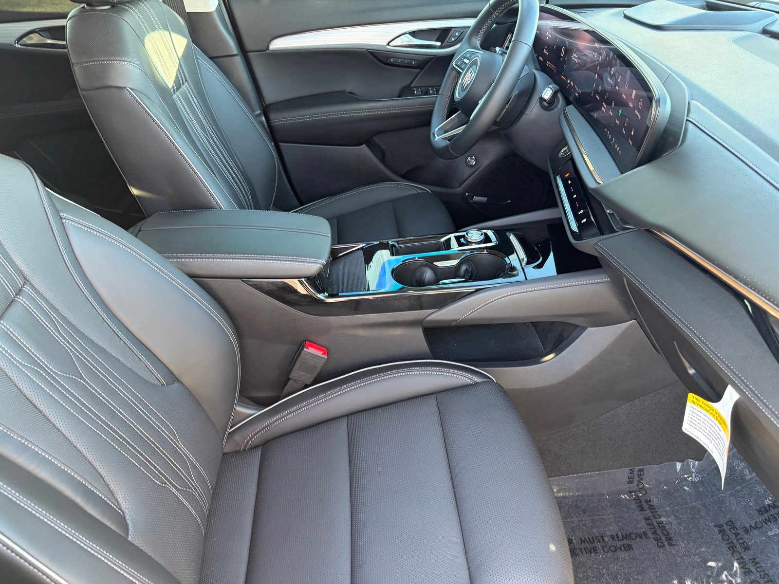 Used 2025 Buick Envision Avenir AWD/4WD image 10