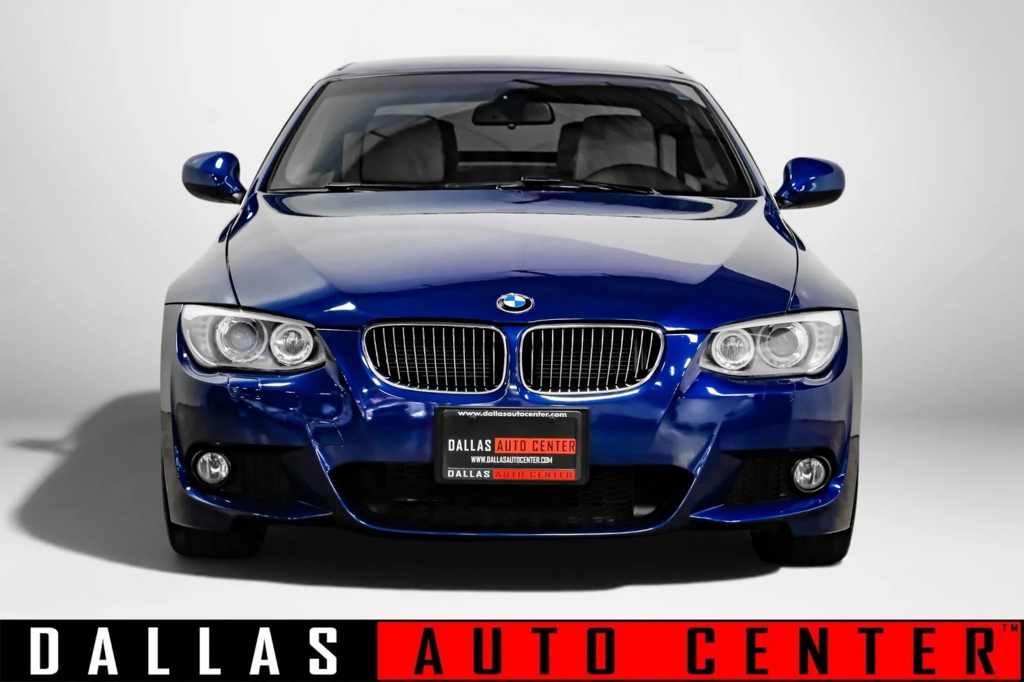 Used 2012 BMW 328i Convertible w/ M Sport Pkg RWD image 2