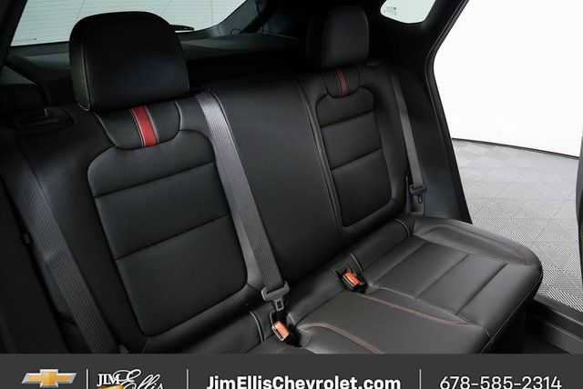 New 2026 Chevrolet Trax RS w/ Sunroof Package FWD image 19