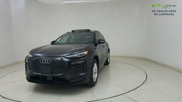 Used 2025 Audi Q6 e-tron Premium w/ Convenience Package image 62
