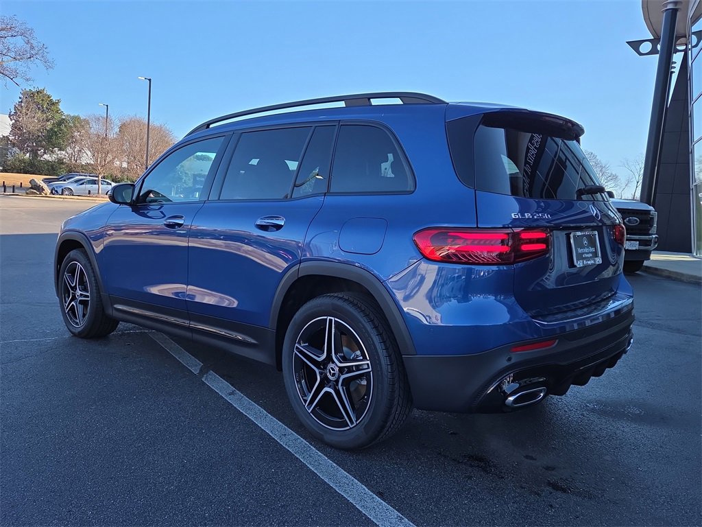 New 2026 Mercedes-Benz GLB 250 4MATIC image 3
