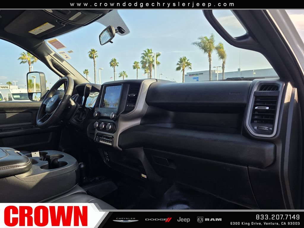 Used 2021 RAM 4500 Tradesman w/ Chrome Appearance Group AWD/4WD image 14