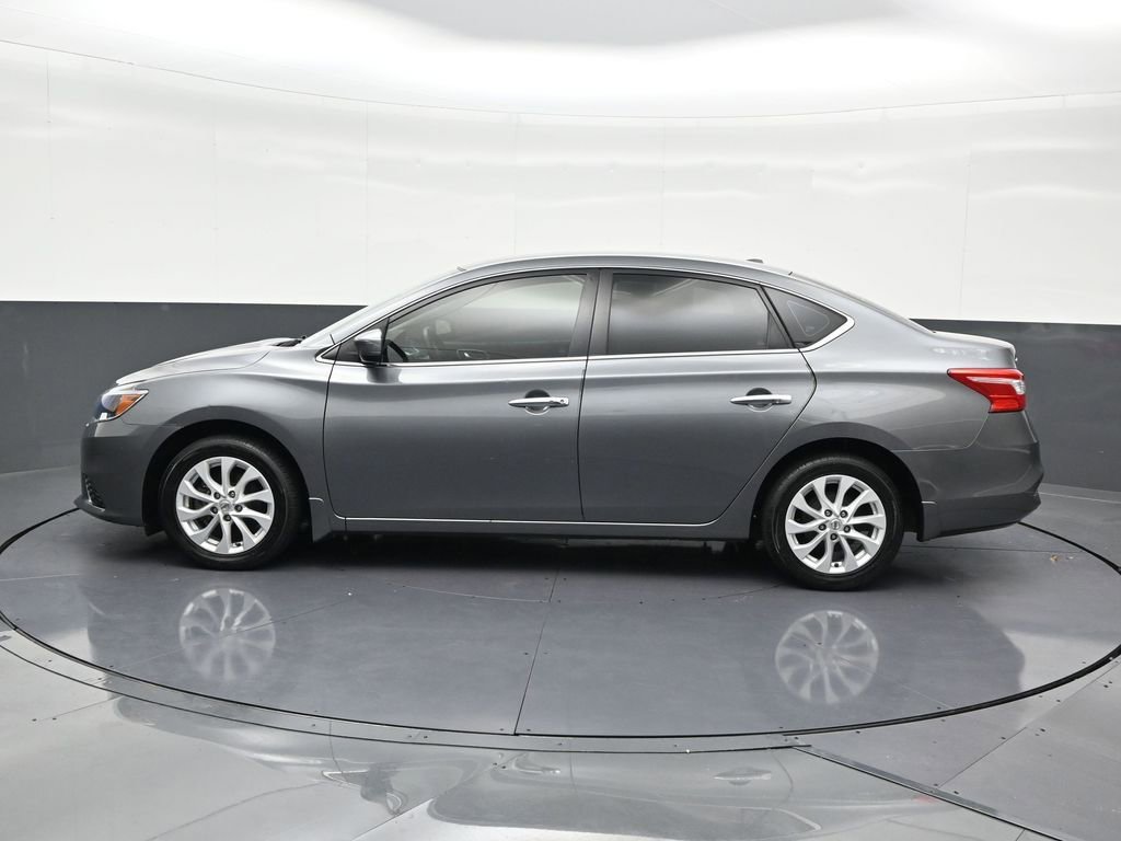 Used 2019 Nissan Sentra SV image 2