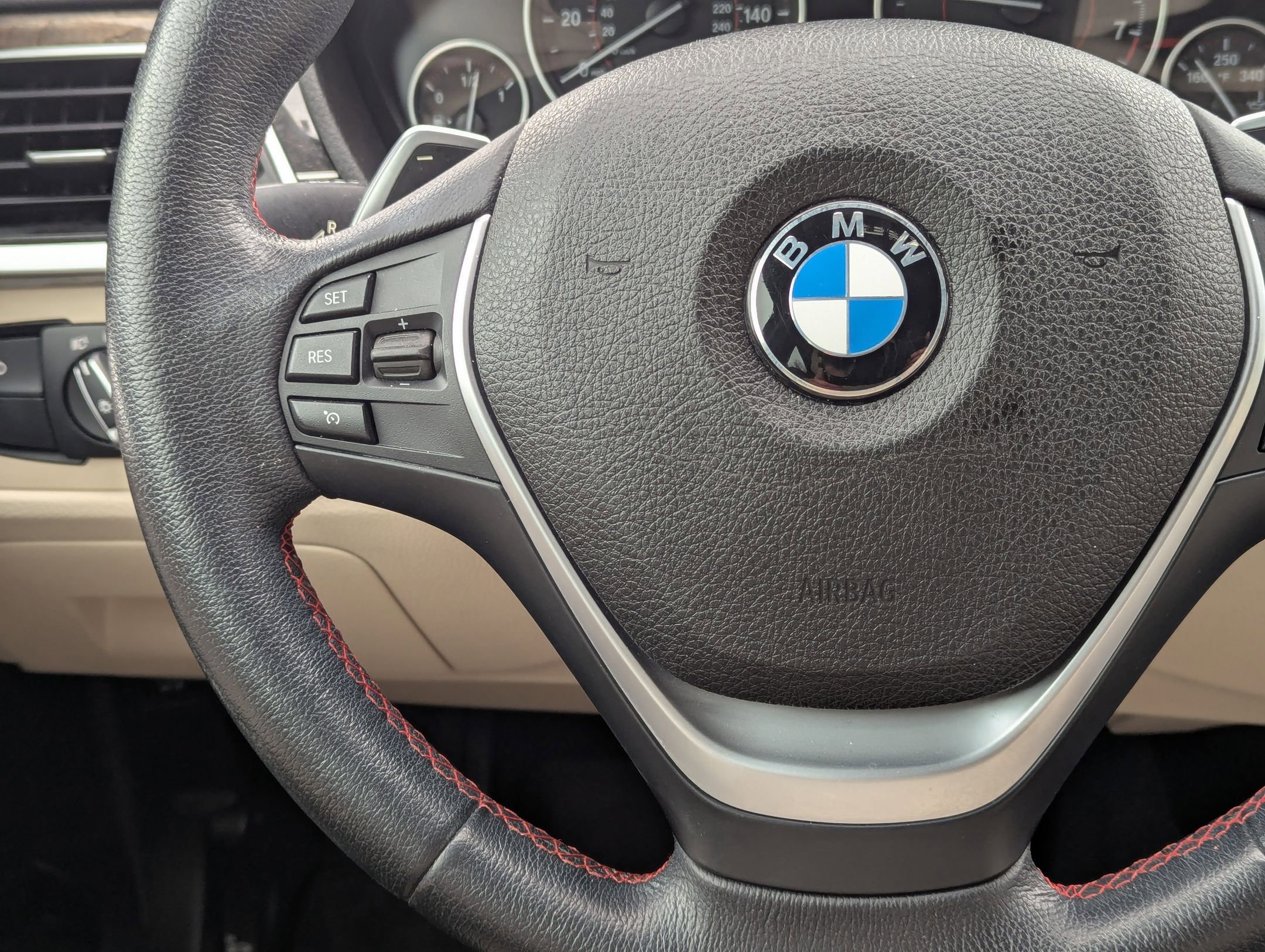 Used 2017 BMW 330i Sedan image 21