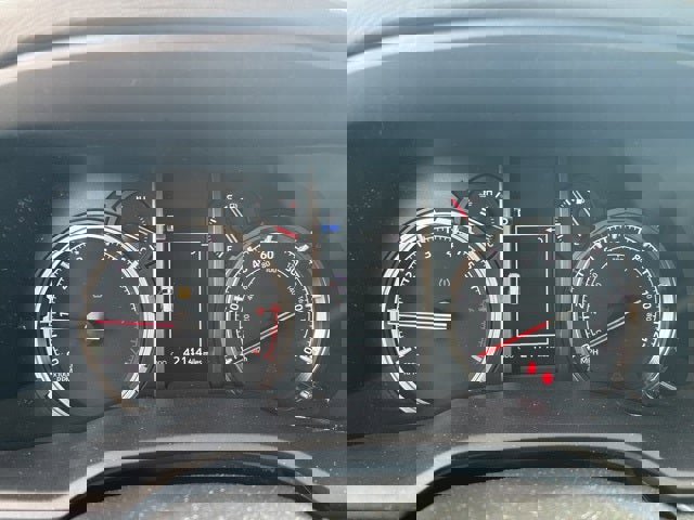 Used 2024 Toyota 4Runner TRD Off-Road image 12