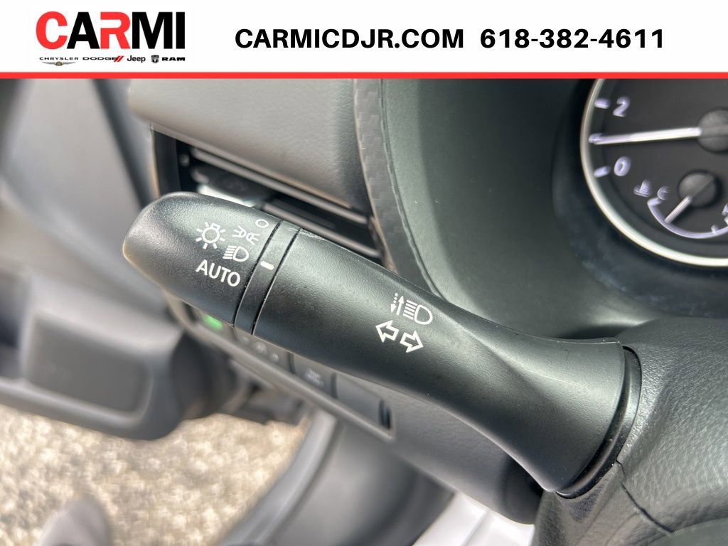 Used 2022 Nissan Sentra SV image 18