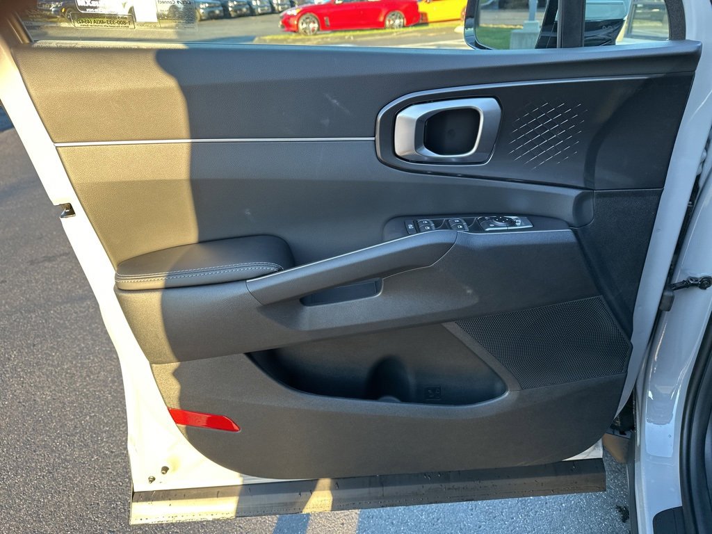 New 2026 Kia Sorento S image 29