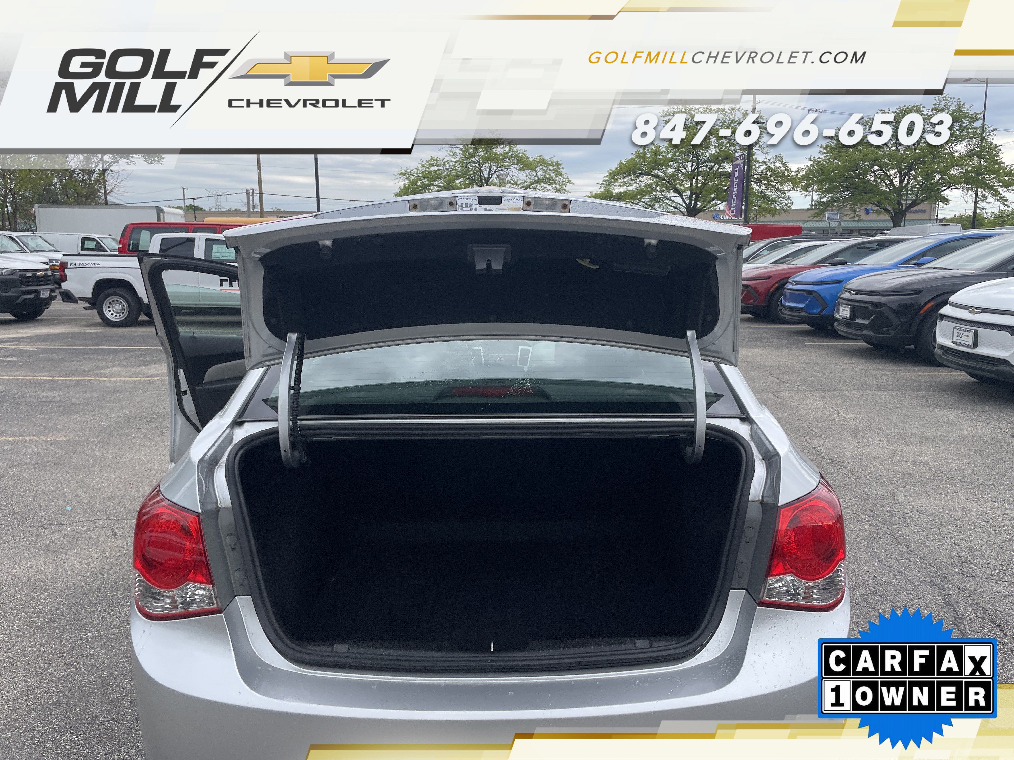 Used 2011 Chevrolet Cruze LS w/ Connectivity Package FWD image 12