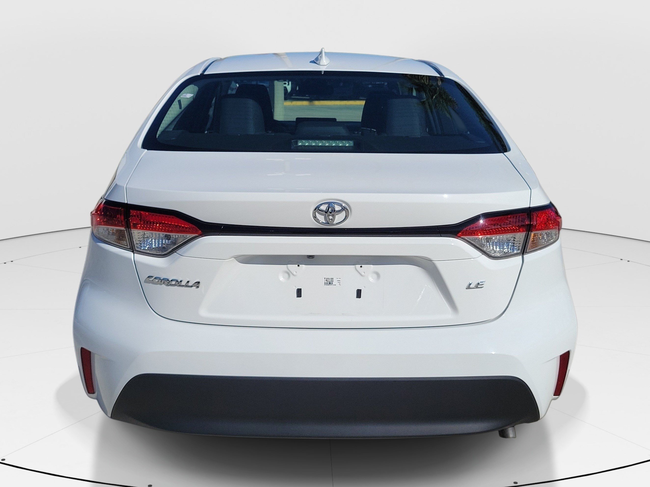 Used 2024 Toyota Corolla LE FWD image 6