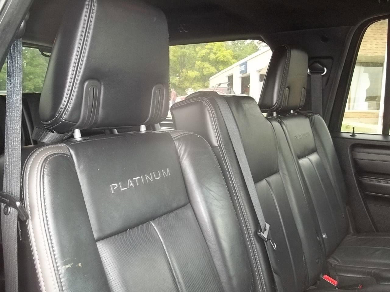 Used 2017 Ford Expedition Max Platinum image 13