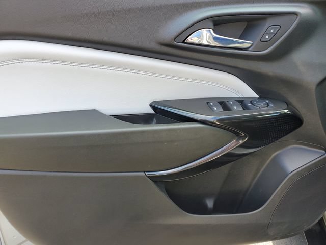 Certified 2024 Chevrolet Trax LT w/ Driver Confidence Package FWD image 17