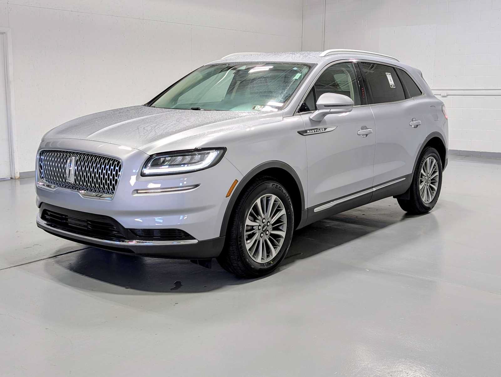 Certified 2023 Lincoln Nautilus AWD w/ Premium Package