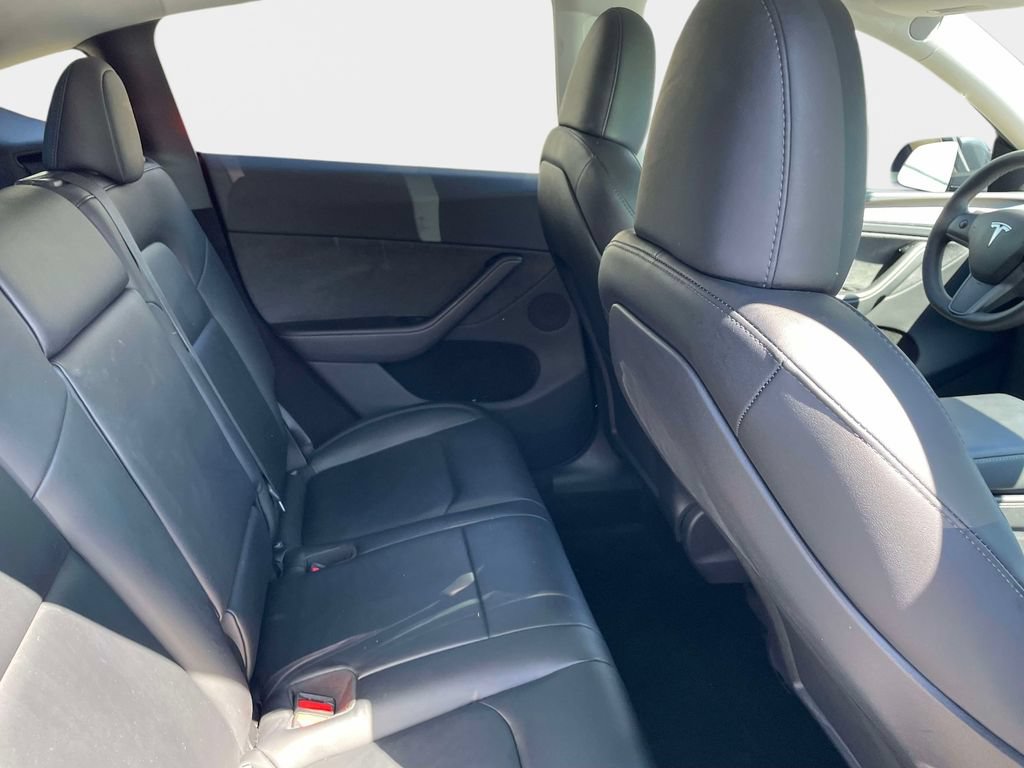 Used 2023 Tesla Model Y Long Range AWD/4WD image 12