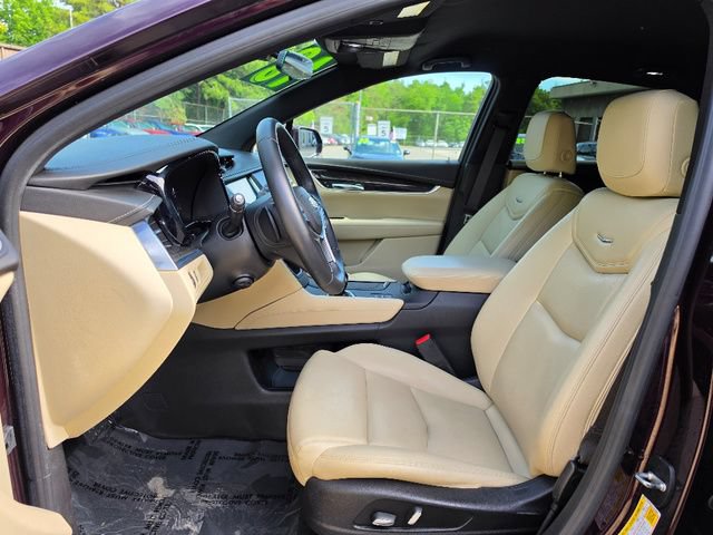 Used 2018 Cadillac XT5 AWD image 21