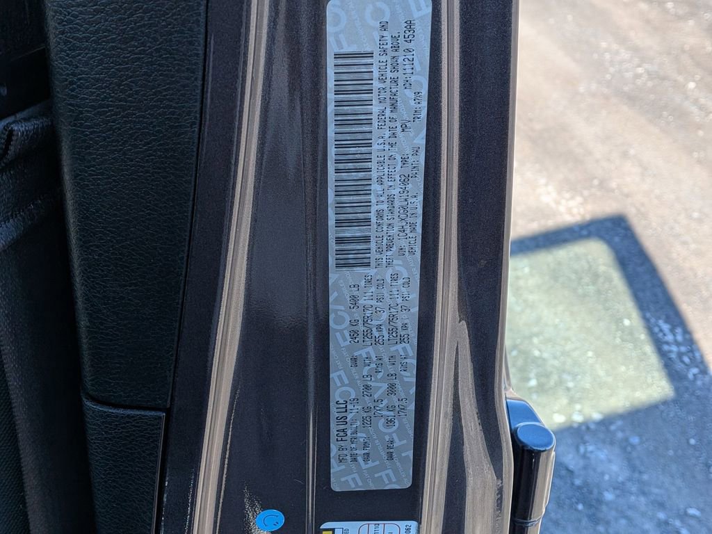 Used 2020 Jeep Wrangler Unlimited Willys image 12