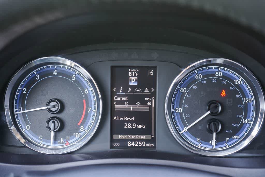Used 2017 Toyota Corolla SE w/ SE Premium Package FWD image 22
