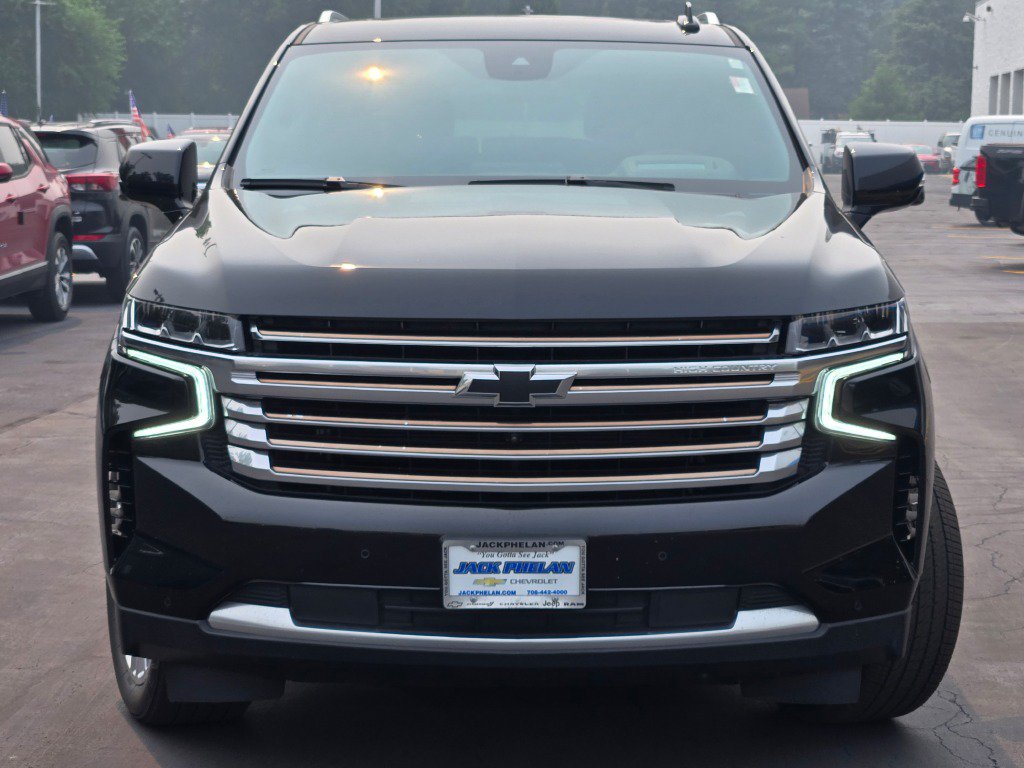 Certified 2023 Chevrolet Tahoe High Country w/ Premium Package AWD/4WD image 4