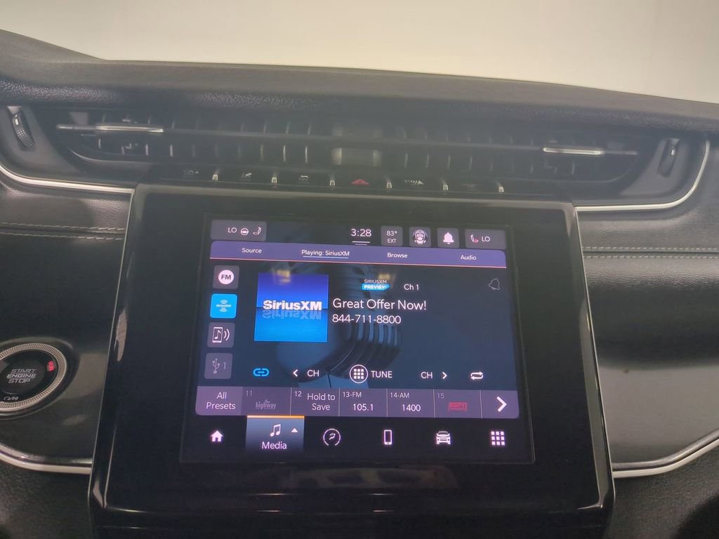 Used 2022 Jeep Grand Cherokee L Laredo w/ Luxury Tech Group I AWD/4WD image 22