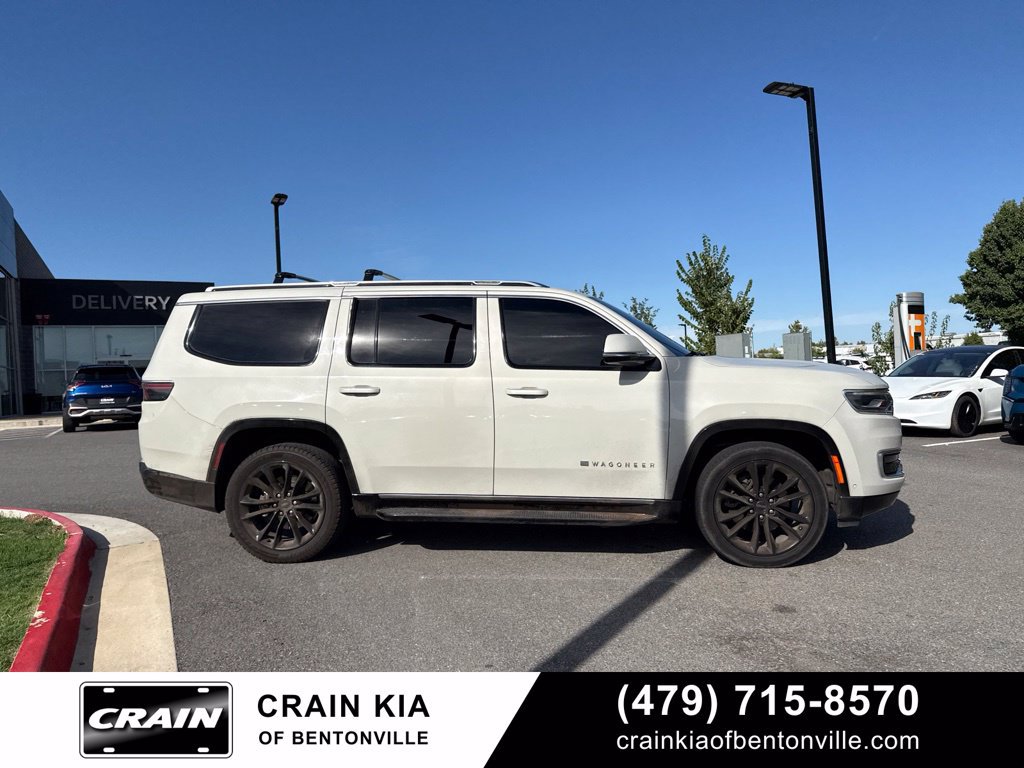 Used 2022 Jeep Wagoneer Series II w/ Premium Group I RWD image 2