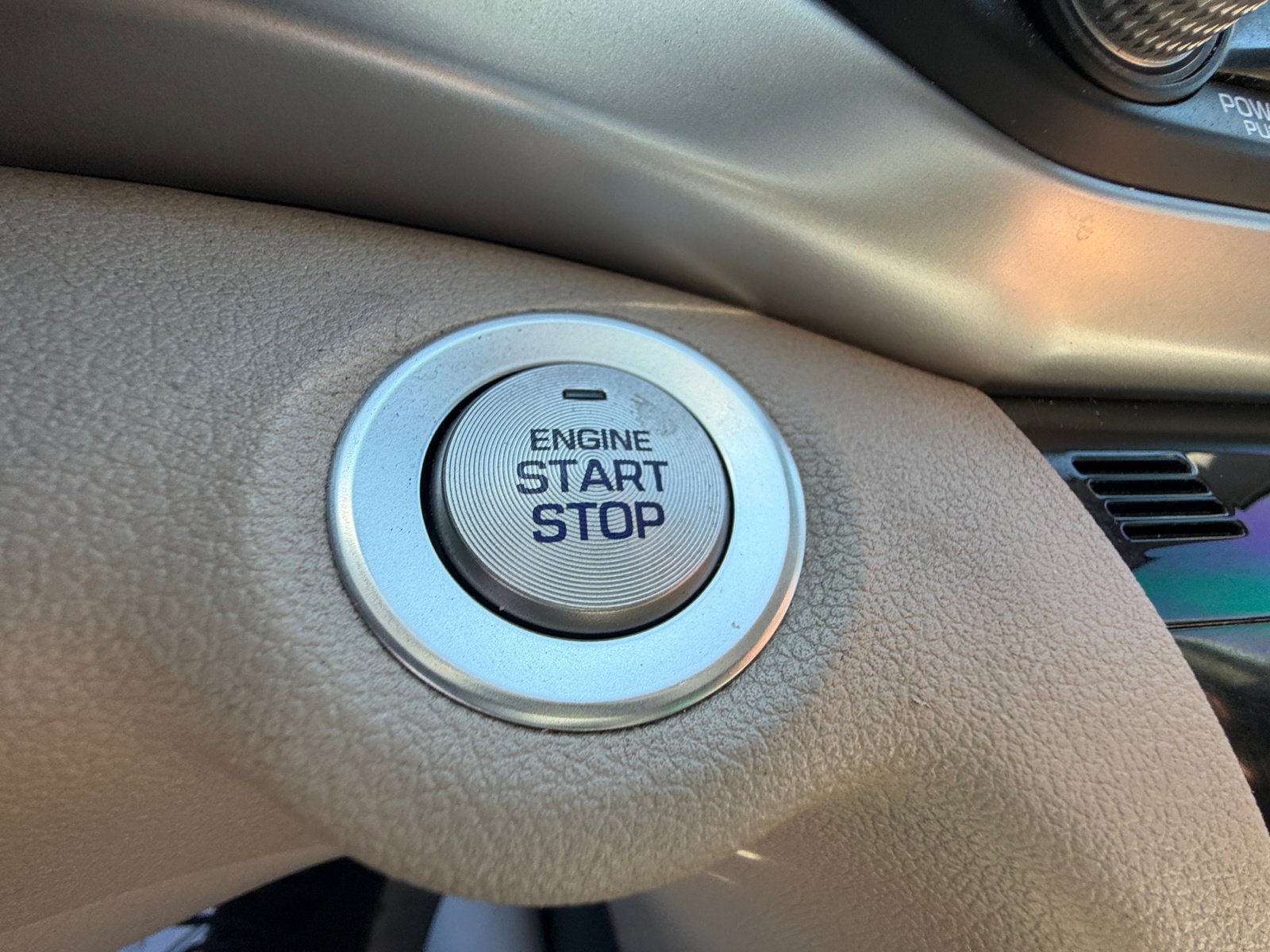 Used 2020 Hyundai Elantra Value Edition w/ Cargo Package (C1) FWD image 24